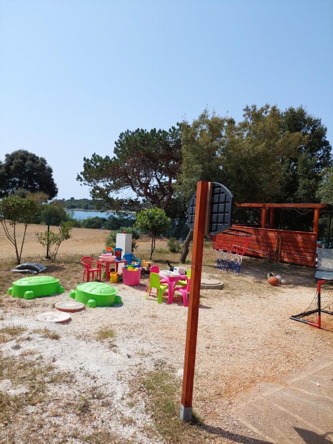 Grand Veles Camp Otel Banjole Dış mekan fotoğraf