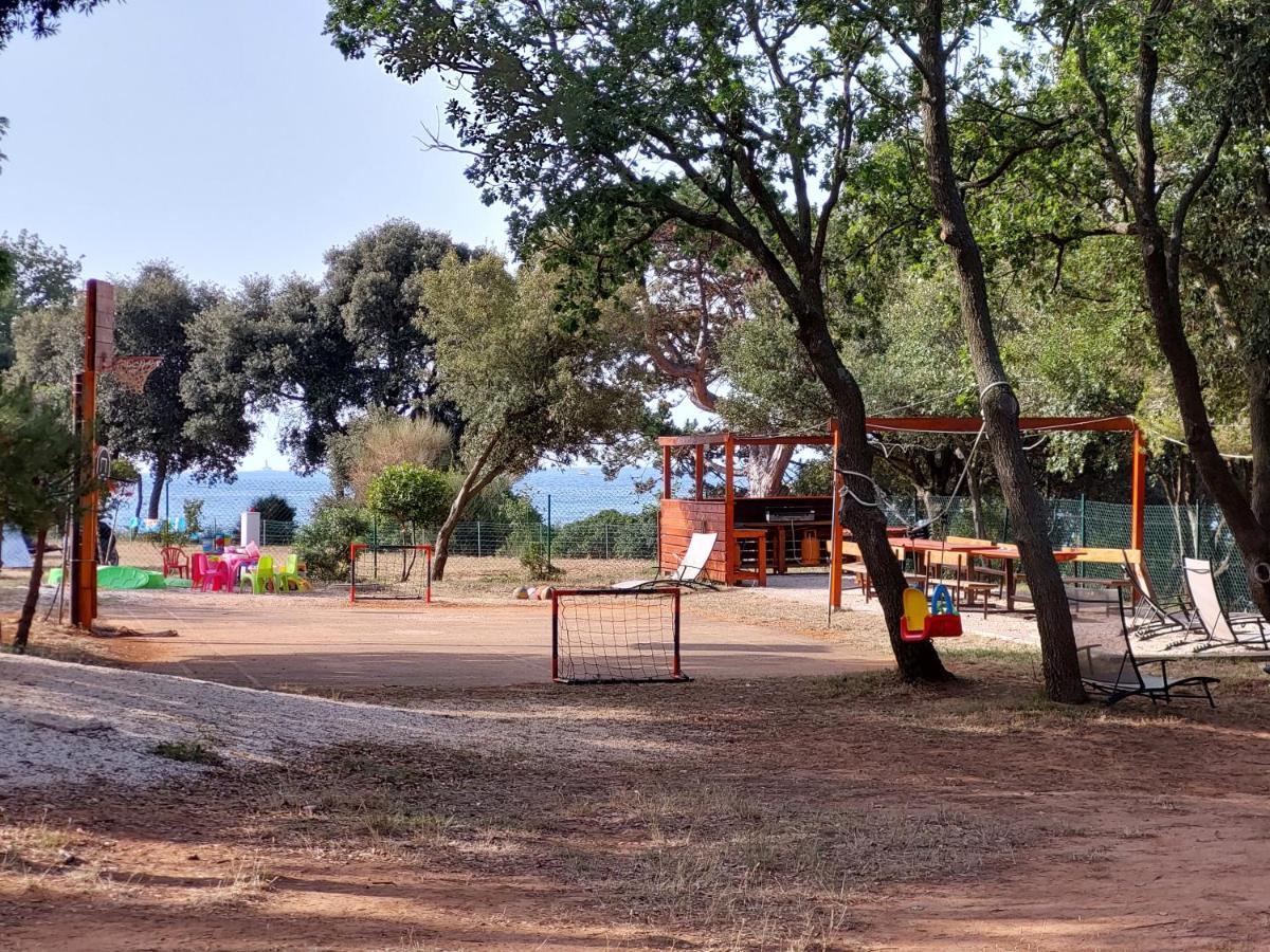 Grand Veles Camp Otel Banjole Dış mekan fotoğraf