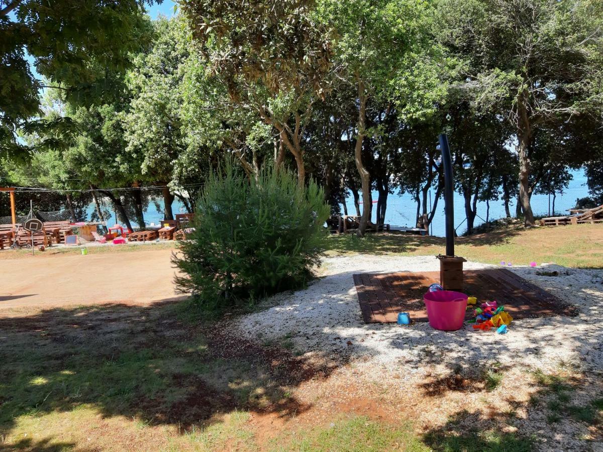 Grand Veles Camp Otel Banjole Dış mekan fotoğraf